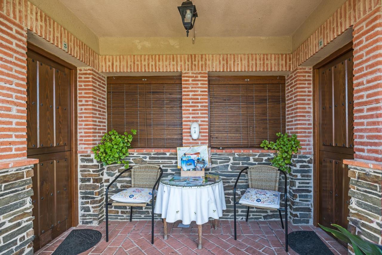 La Jara - Apartamentos Rurales Serrejón Exteriör bild