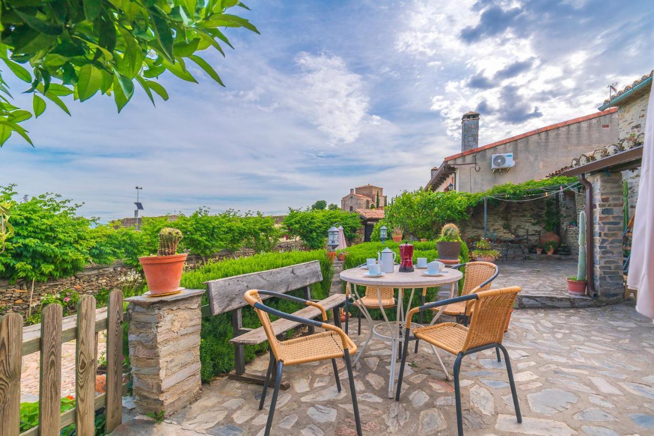La Jara - Apartamentos Rurales Serrejón Exteriör bild